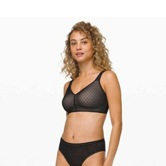 Lululemon Black Beige Like Nothing Lace Bra 32D - Picture 5 of 11